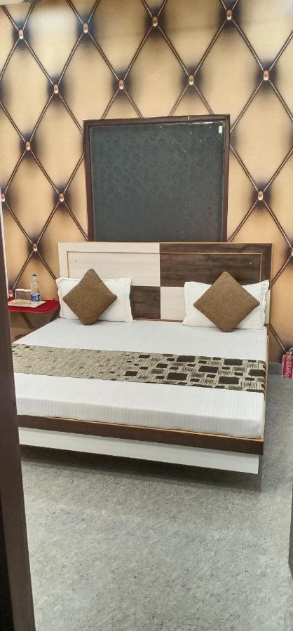 Branded Guest House Jalandhar Exterior foto